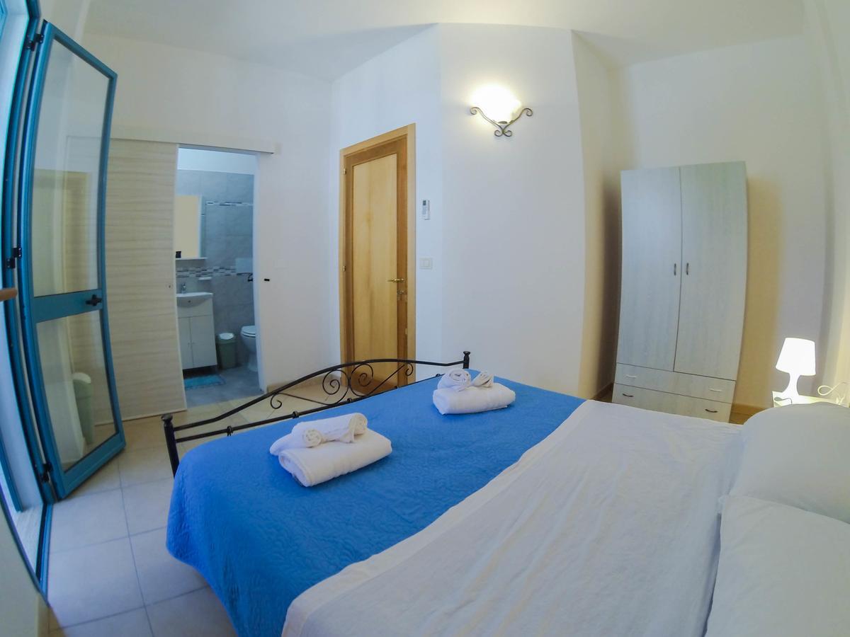 Rooms & Apartments La Spiaggia - Gallipoli Bagian luar foto
